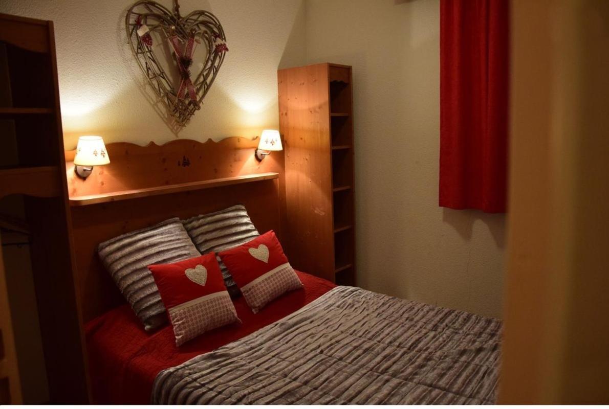 Les Petits Eterlous: Cozy Alpine With Private Parking Apartment