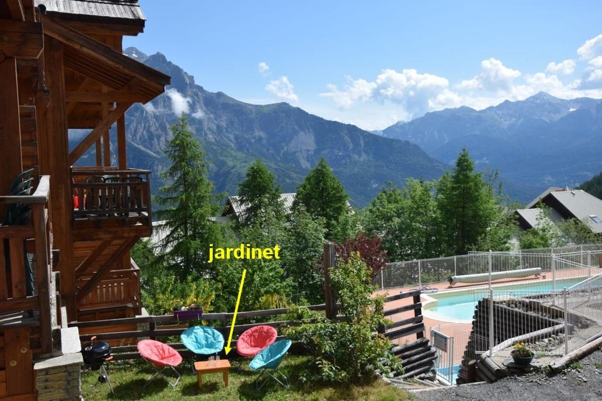 Apartment Les Petits Eterlous: Cozy Alpine With Private Parking *